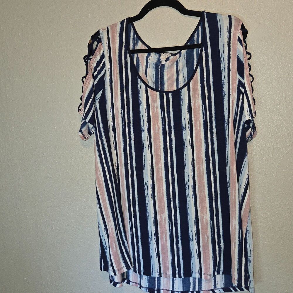 Naïf Striped Cutout Lattice Sleeve Tunic Top 2X Navy Pink White